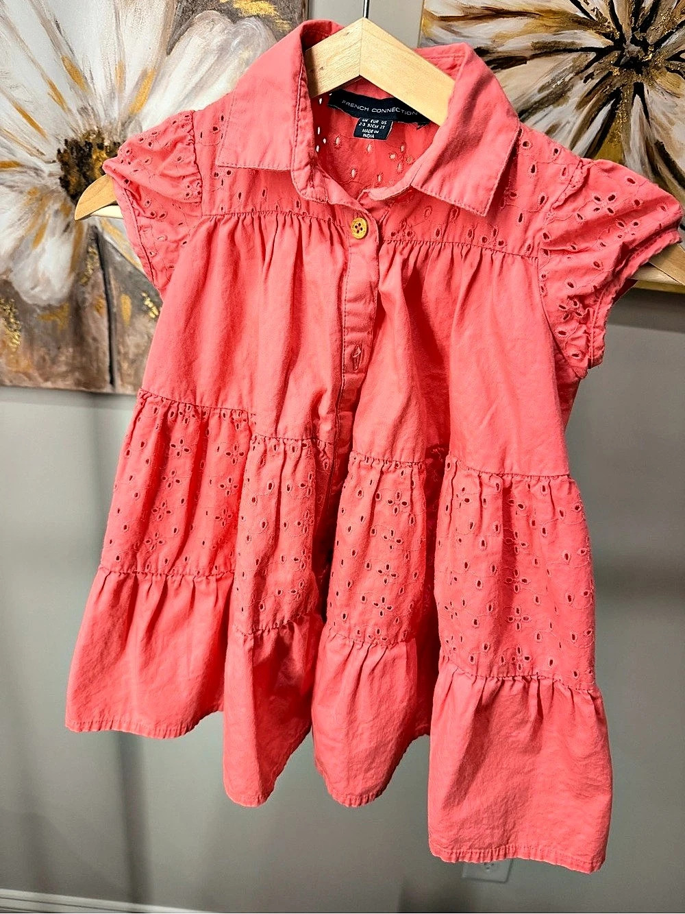 French connection Girls Eyelet Tiered Dress in Pink Size 2T Like New